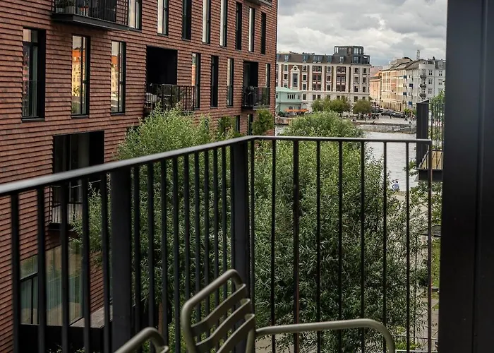 Prime Harborfront - Exclusive Area